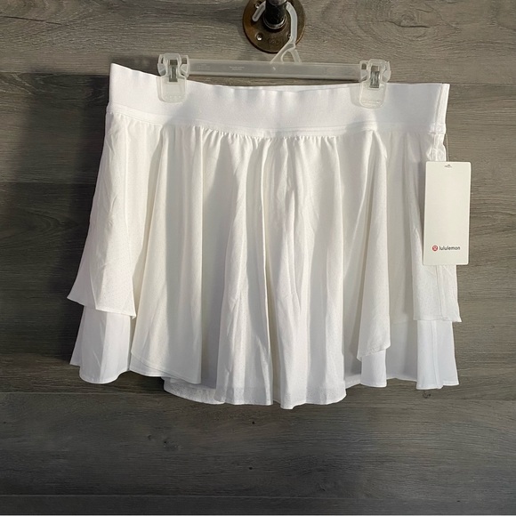 lululemon athletica Dresses & Skirts - Lululemon Court Rival Skirt